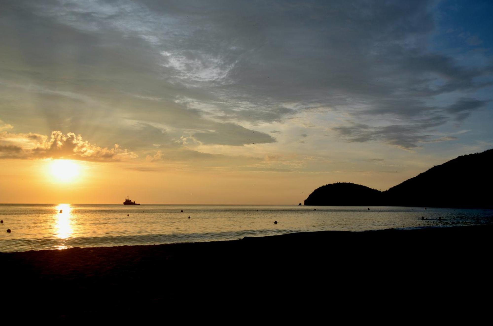 Playa Del Ritmo Beach Hostel & Bar - Adults Only Santa Marta  Eksteriør bilde